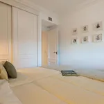 Banus * Μαρμπέλλα